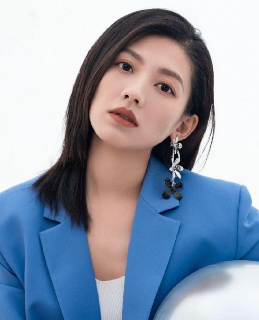 女演員馬藜與科技融合，體驗(yàn)前沿科技產(chǎn)品之旅