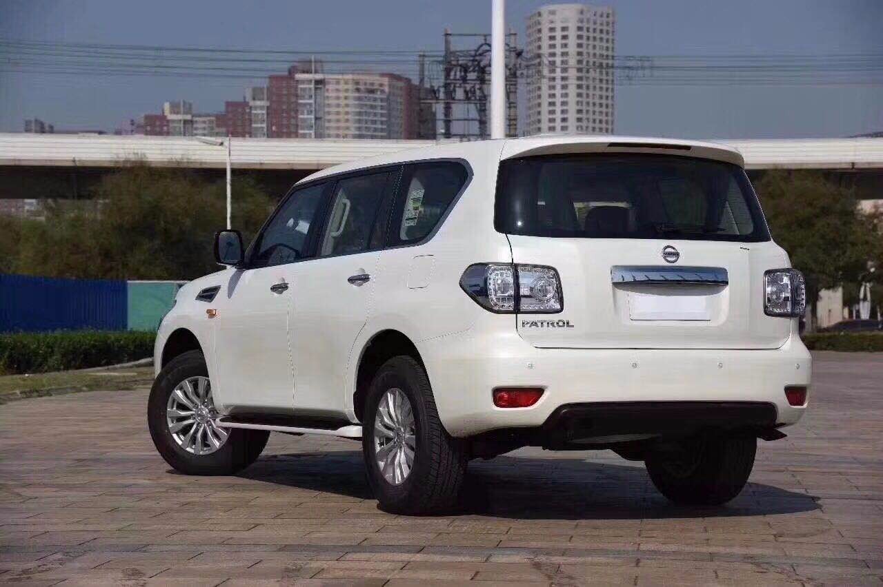 日產(chǎn)最新款越野車，科技與性能的完美融合